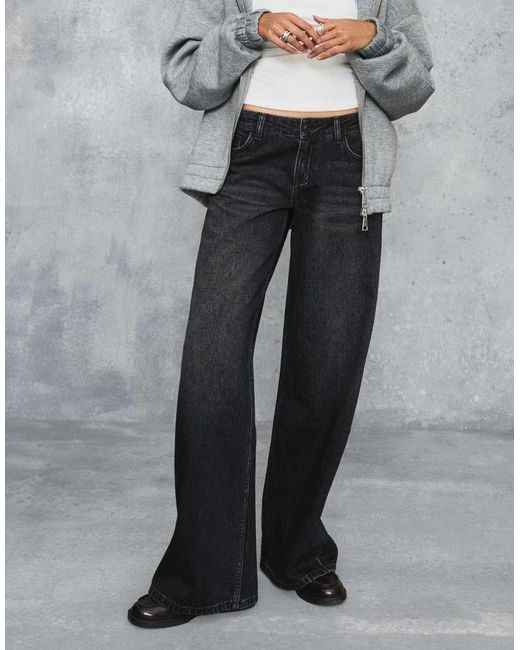Bershka Gray Low-Rise Wide-Leg Jeans