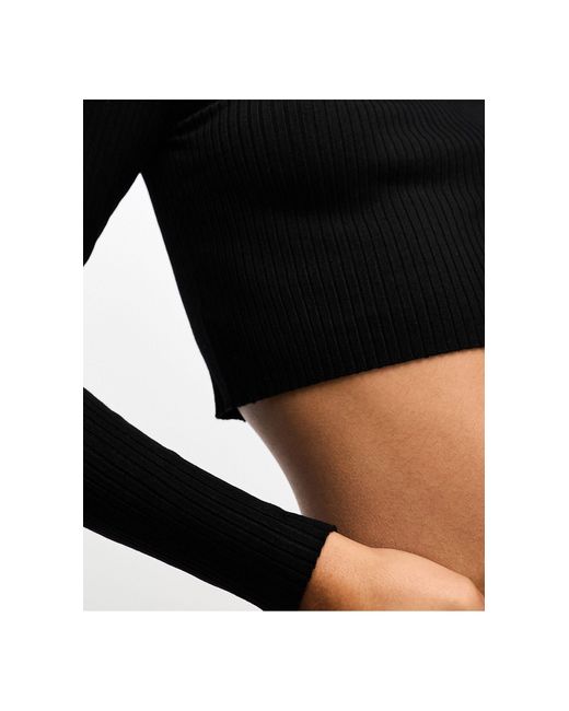 Bershka Black – kurzer, hochgeschlossener pullover