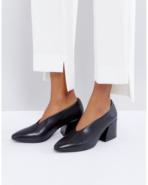 Vagabond Olivia Black Leather Mid Heeled Shoes