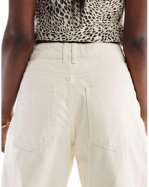 Jeans Color Écru Con Gamba Cilindrica E Cuciture A Vista di ASOS in Natural
