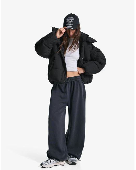Bershka Gewatteerd Jack Met Capuchon in het Blue