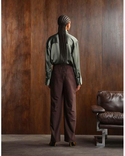 Pantalones De Sastre Marrón De Pernera Ancha Y Talle Bajo Con Cinturilla Asimétrica De ASOS de color Brown