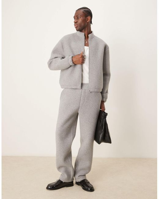 ASOS – premium – gerade jogginghose aus filz in Natural für Herren