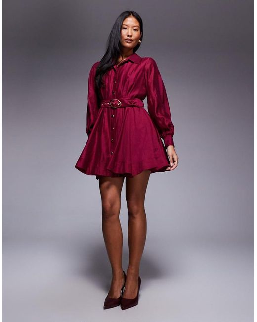 Forever New Petite in het Red