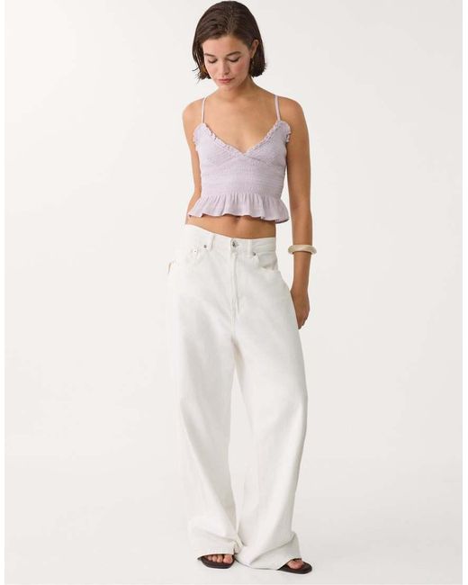 Top Aderente Lilla Con Volant di Stradivarius in Purple