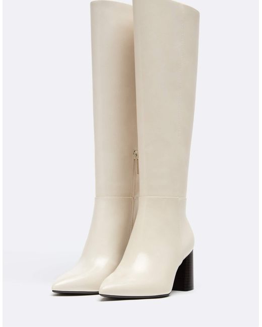Stradivarius White E stiefel mit absatz