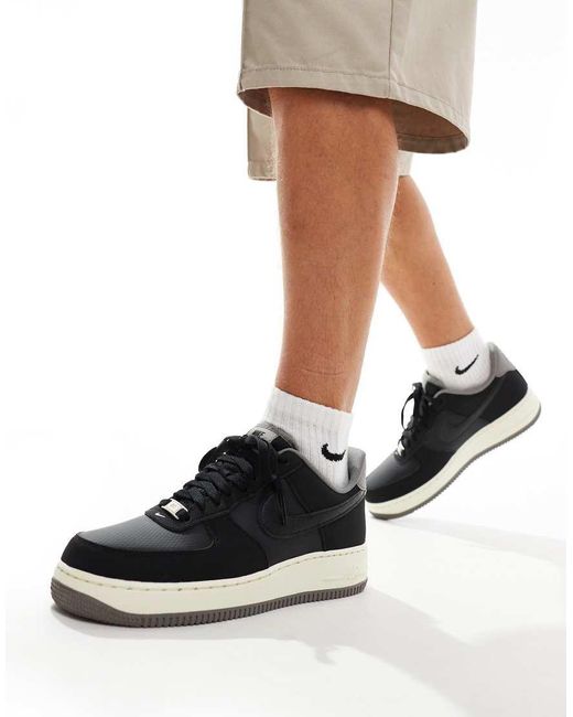 black and white air force 1 07 lv8