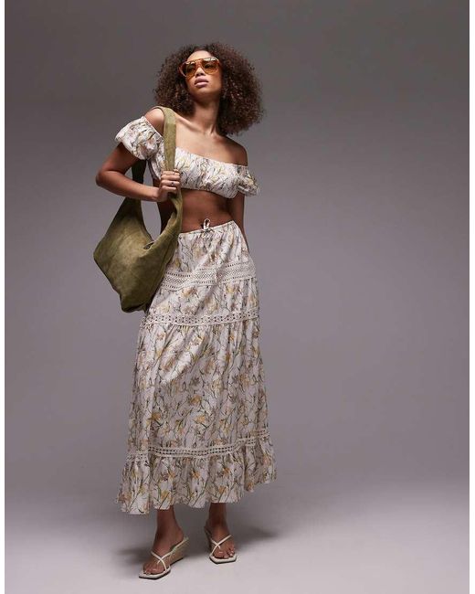 Falda Larga Escalonada De Estilo Boho Con Estampado Floral De (Parte De Un Conjunto) emory park de color Brown