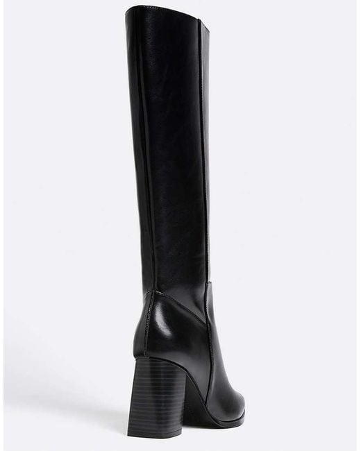 Stradivarius Hoge Laarzen Met Hak in het Black