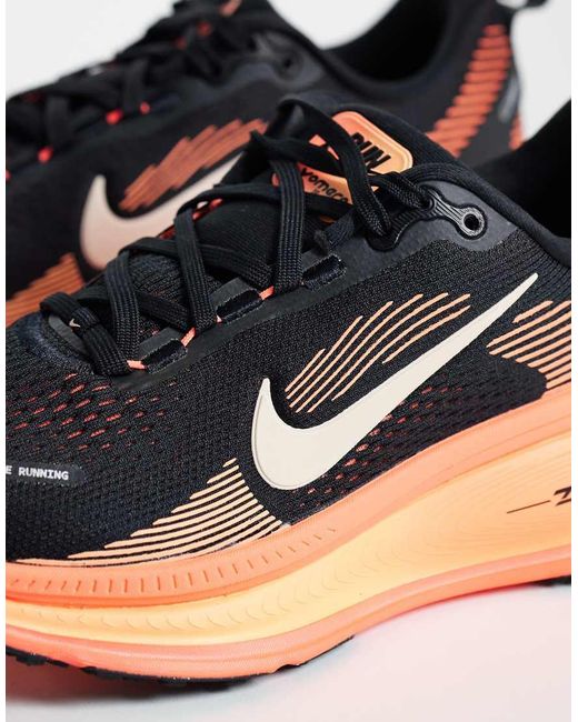Nike Black Vomero 18 Trainers