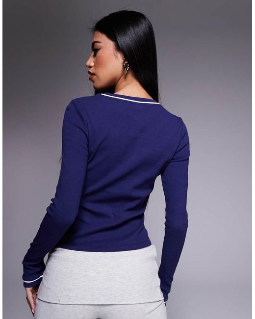 ASOS Top Met Lange Mouwen En Contrasterende Biezen in het Blue