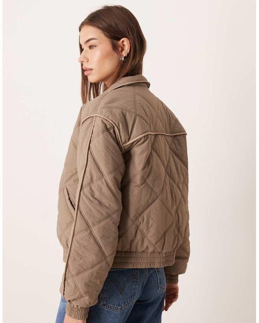 Threadbare Gewatteerd Jack Met Doorgestikt Ruitpatroon in het Blue