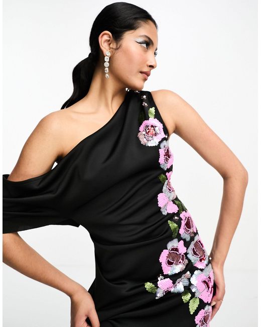 Robe asymétrique mi-longue drapée avec fleurs ornées ASOS en coloris Black