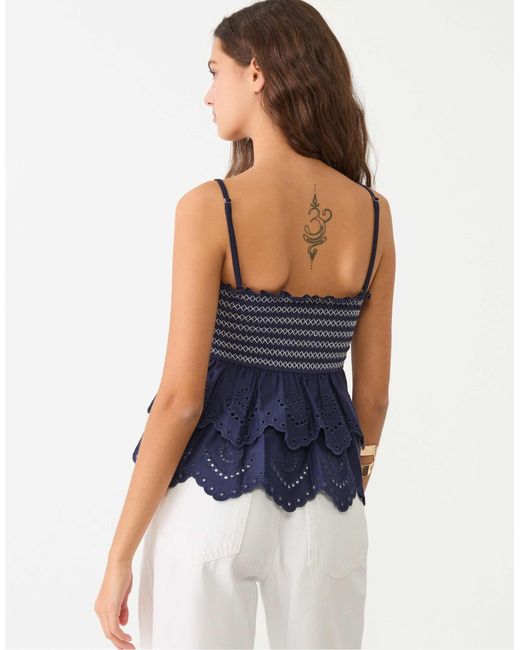Stradivarius Blue – besticktes oberteil