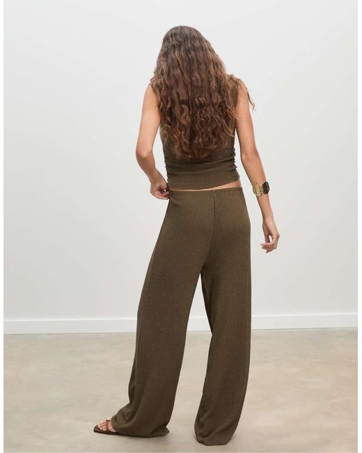 Stradivarius Brown Flowing Creased-effect Trousers