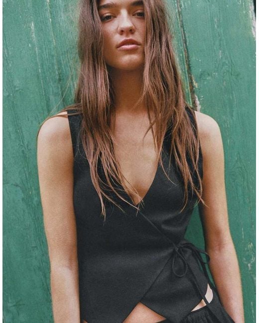 Pull&Bear Black Linen Blend Vest With Side Tie Fastening