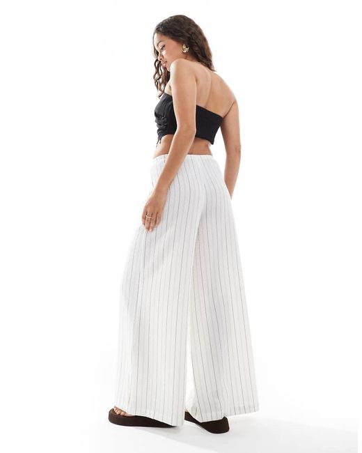 Stradivarius Petite in het White