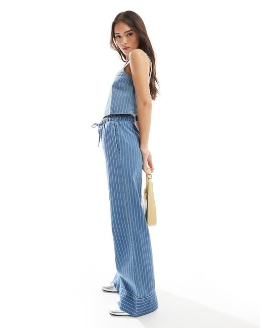 ASOS Broek Met Wijde Pijpen, Gestrikte Voorkant En Geborduurde Strepen in het Blue