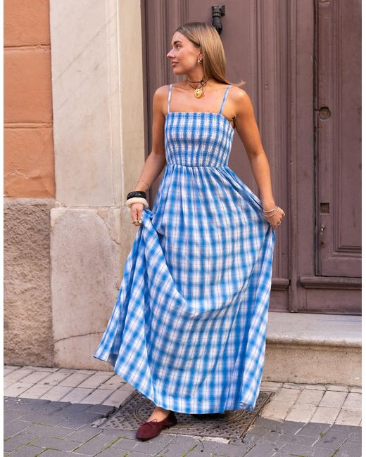 Daisy Street Blue X molly mcfarlane – maxikleid mit gesmoktem oberteil und em karo