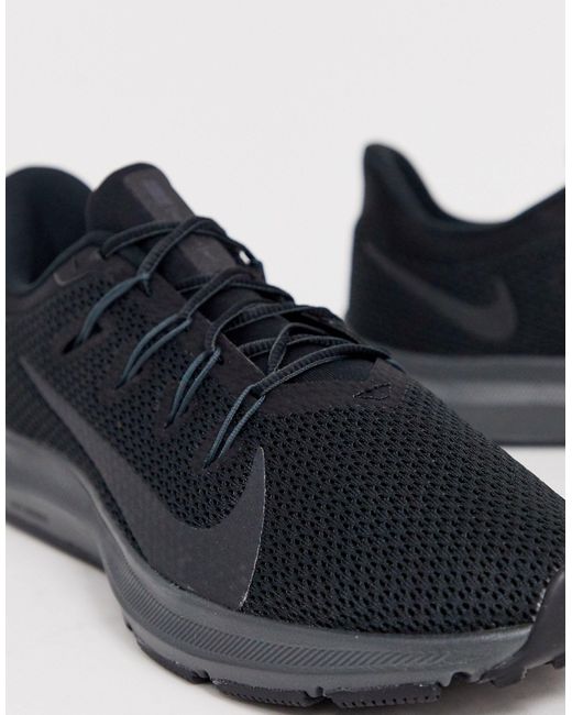 nike quest 2 trainers mens