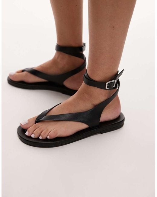 TOPSHOP Brown Jeremiah Toe Thong Sandals