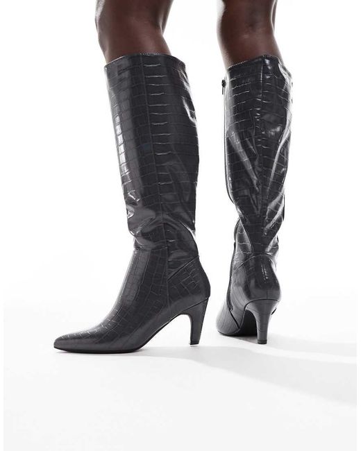 SEQWL White Starburst Knee Boots