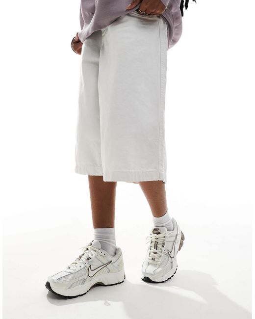 Nike White Zoom Vomero 5 Sneakers