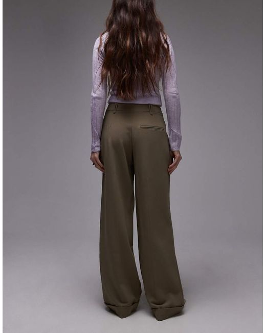 Pantalones Marrón Grisáceo De Pernera Recta De Sarga De TOPSHOP de color Gray