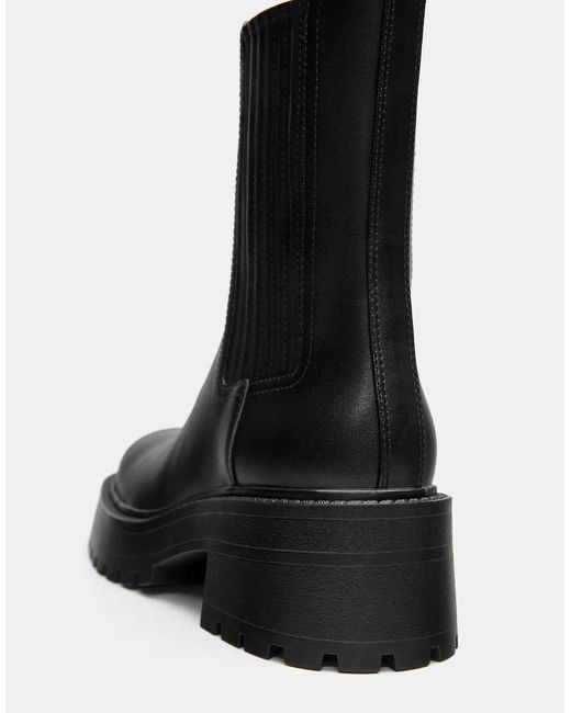 Stivaletti Chelsea Neri Con Tacco Alto di Pull&Bear in Black
