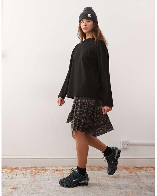 Collusion Black Tie Waist Ring Detail Skirt