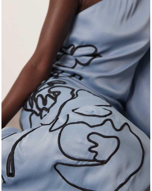 Vestito Lungo Monospalla Con Ricamo A Fiori di ARRANGE in Blue