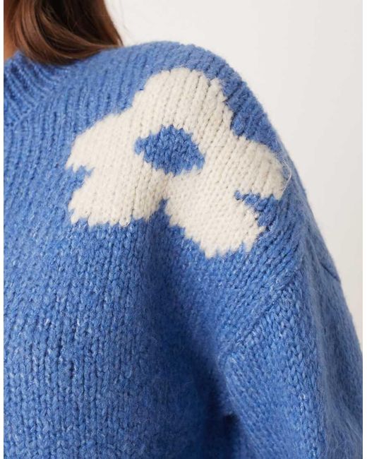 Jdy Blue Flower Placement Jumper