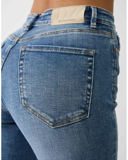 Stradivarius Flared Jeans Met Split in het Blue