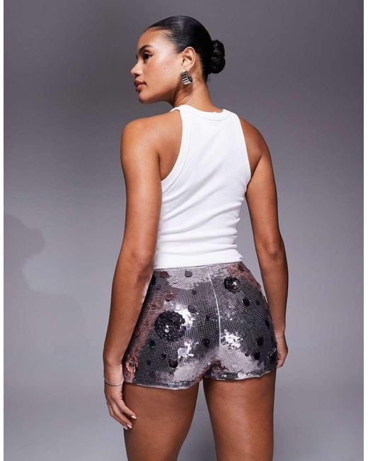 Oh Polly White Flower Sequin Short
