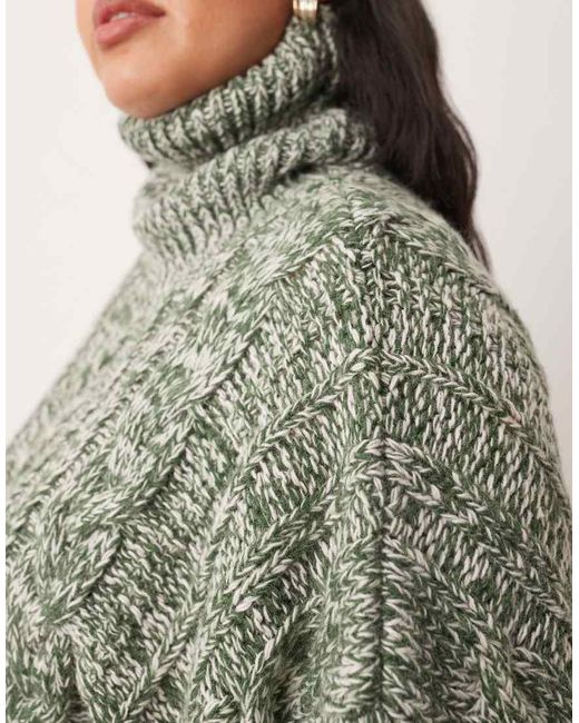 ARRANGE Green Curve High Neck Twist Yarn Cable Jumper