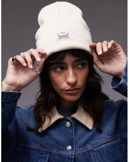 Levi's White – gerippte strickmütze