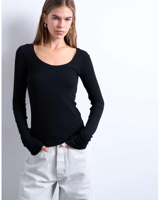 Top De Manga Larga Con Cuello Ancho De Canalé Premium De TOPSHOP de color Black