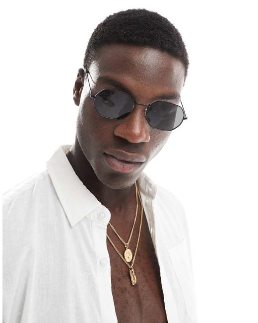 Gafas De Sol Negras Con Montura De Metal En Ángulo Y Lentes Ahumados De ASOS de hombre de color Black