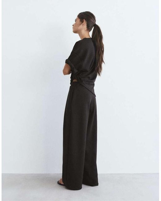 Pull&Bear Black Wide-leg Darted Trousers