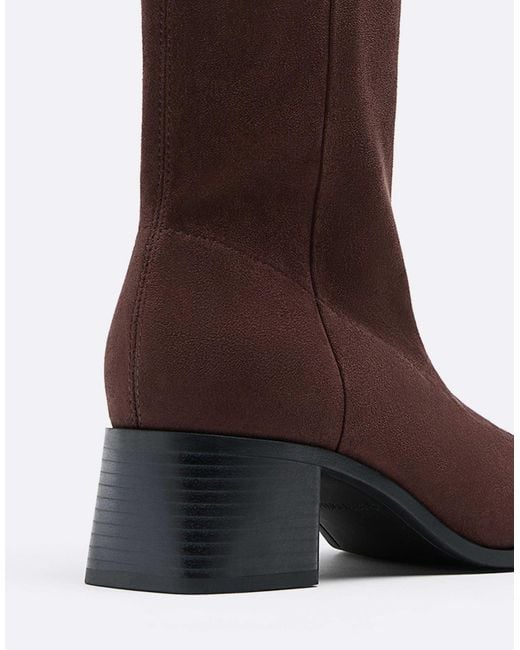 Bottines imitation daim - marron Stradivarius en coloris Brown