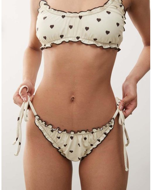 Reclaimed (vintage) Bikinibroekje Met Gestrikte Zijkanten En Ruches in het Natural