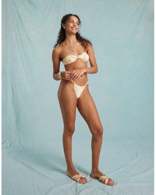 Miss Selfridge Brown – bikinihose mit fruchtprint und hohem beinausschnitt