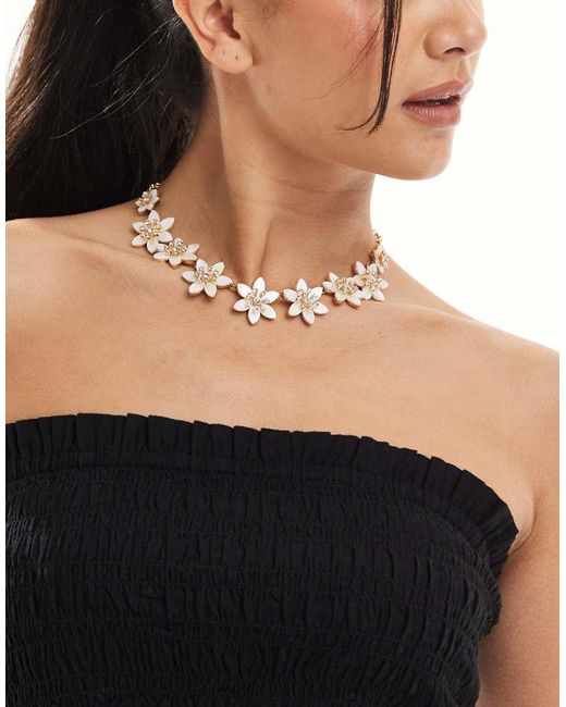 Accessorize Statement Bloemenketting Met Pareltjes in het Black