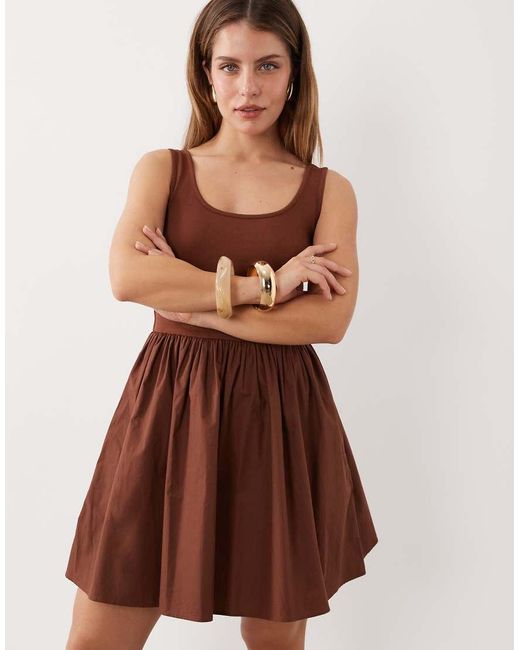 Nobody's Child Petite Brown Colorado Scoop Neck Ruched Skirt Mini Dress