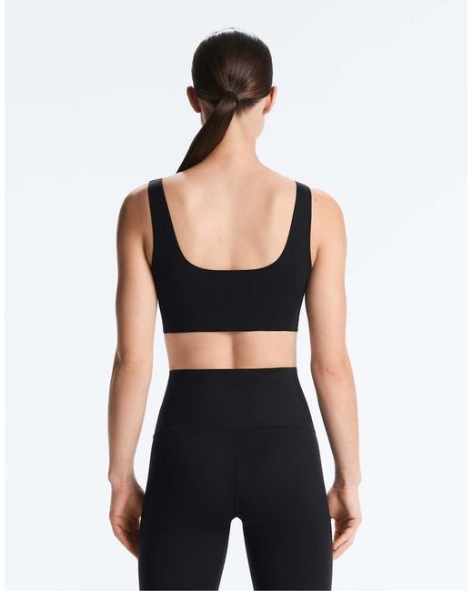 Oysho Black Perfect-Adapt Medium-Support Sports Bra With Cups