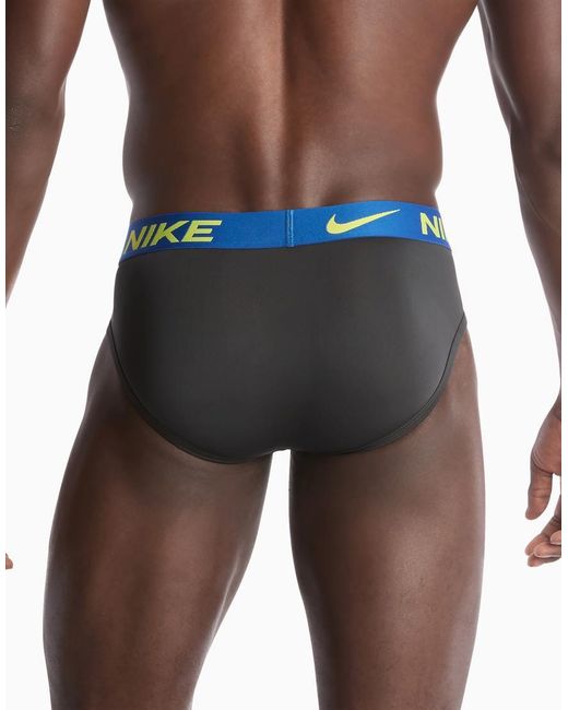 Essential di Nike in Blue da Uomo