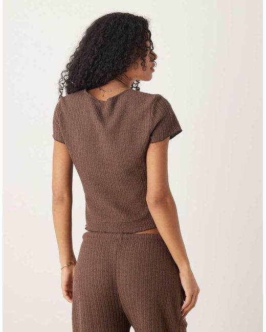 Top De Manga Corta Con Botones De Croché De (Parte De Un Conjunto) ASOS de color Brown