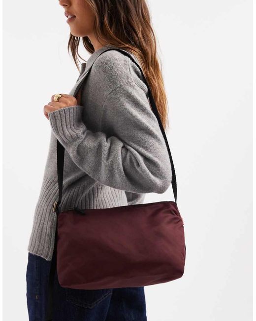 Bolso De Hombro Pequeño Oscuro De Nailon Ali De Levi's de color Gray