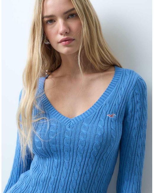 Hollister Blue Fitted Cable Knit V Neck Jumper