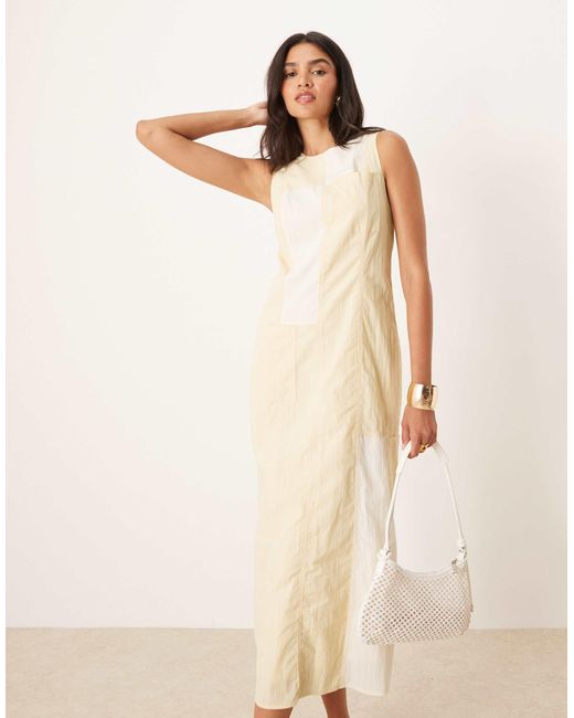 Robe longueur mollet effet patchwork Ghospell en coloris Natural